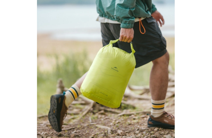 Гермомішок Naturehike CNK2550XB012, 8 л, жовтий 